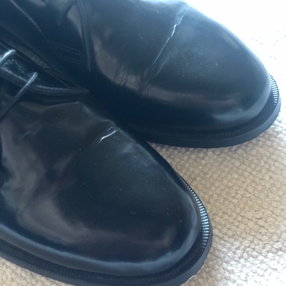 Prada Black Leather Women's Oxfords - Picture 4 of 10